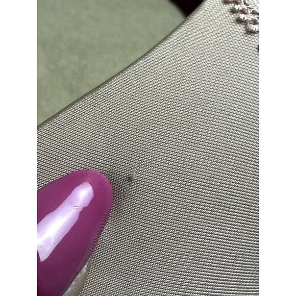 Victoria Secret Beige Push Up Wire Bra Women's Size 34C - Picture 6 of 6